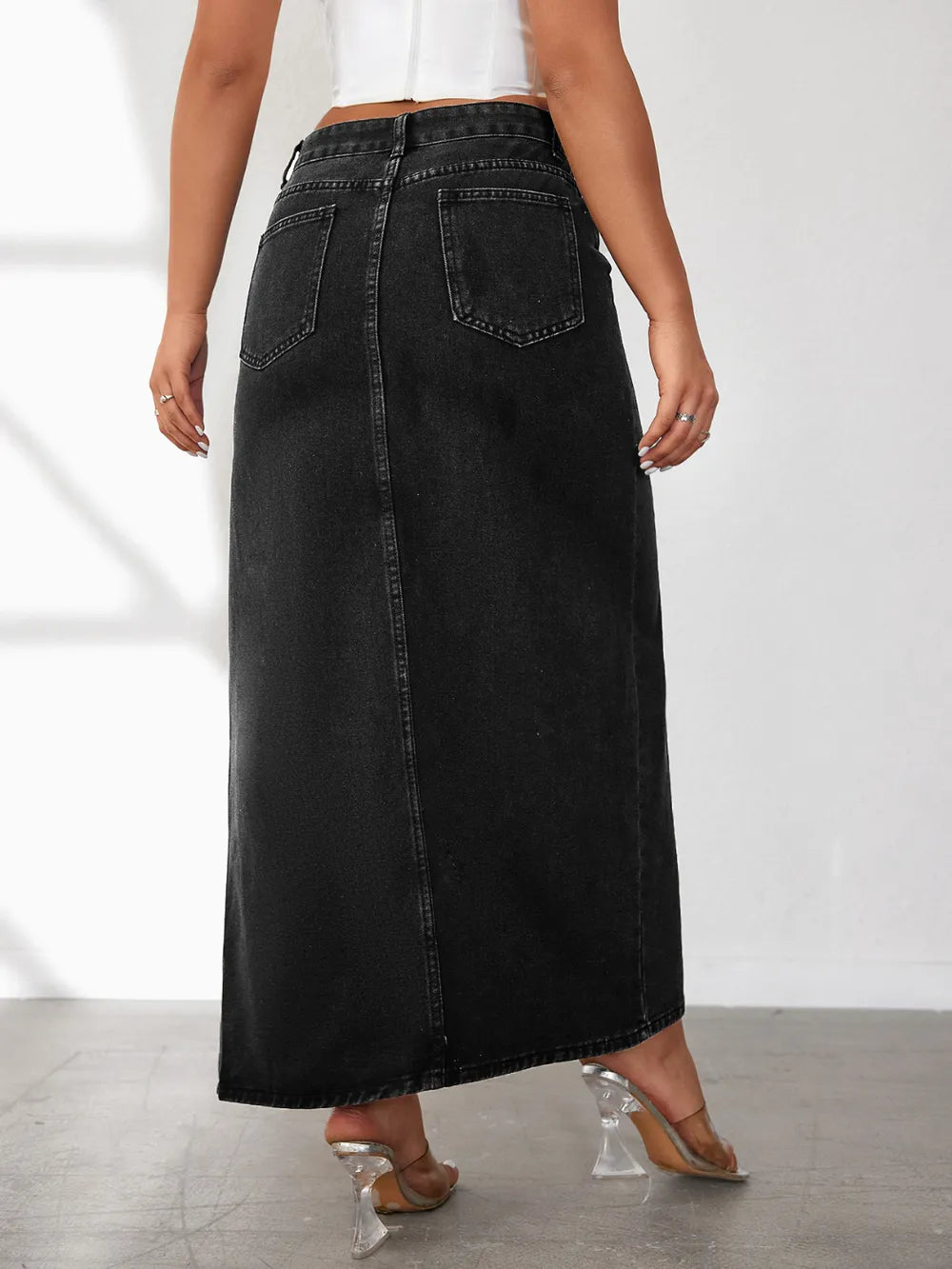 Model wearing high-rise front slit denim skirt – ODI-ONE FASHION
