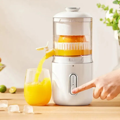 "Portable Wireless Electric Juicer – Mini USB Fruit Blender & Squeezer"