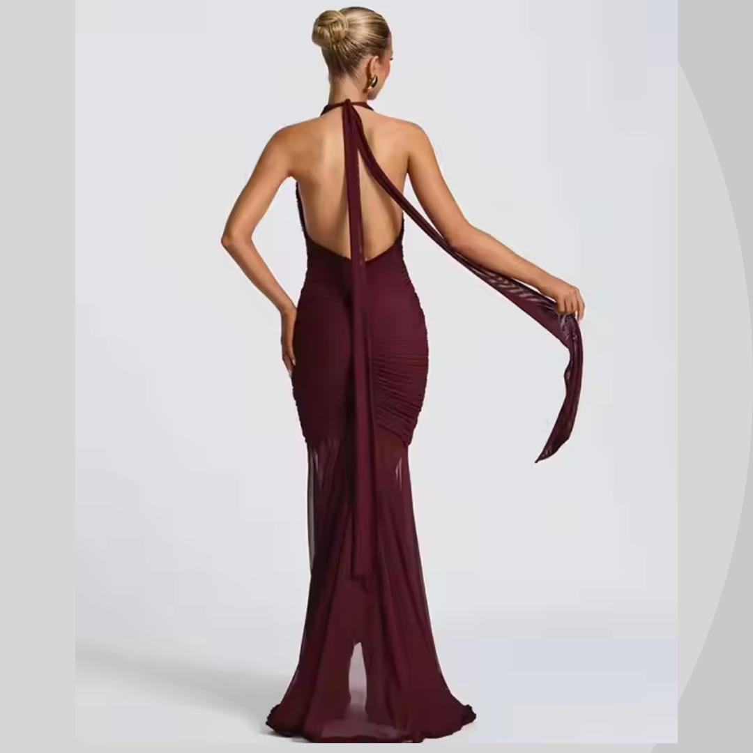 Lucia Luxe Maxi Dress – Flowing Silhouette Close-up