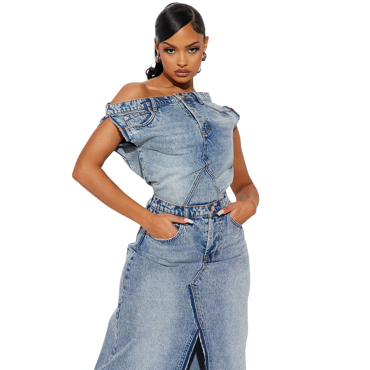 Urban Edge Women's Denim Jacket and Cargo Pants Two-Piece Set - Streetwear Fashion
