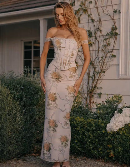 "Summer-ready vintage gown with sexy fit and bold colors"