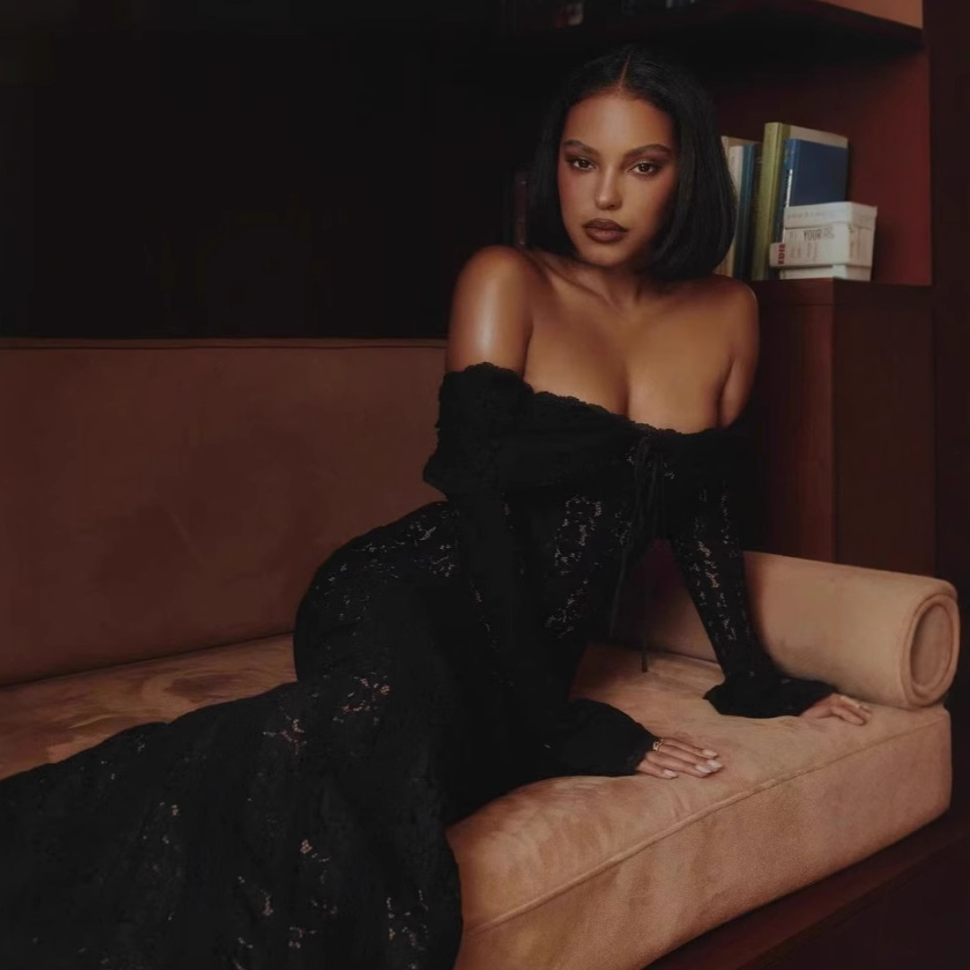 Elena Lace Strapless Maxi Dress – Side Elegant Hollow Out Design