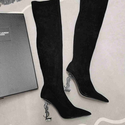 Aurora Noir Saint Laurent NWT Black Leather Designer Boots – Luxury Women’s Footwear
