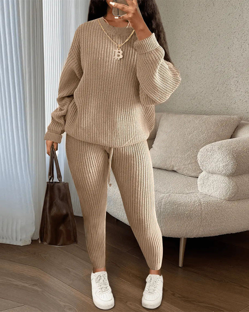 "Sophisticated Women's Knitted Wool Trouser Suit – Elegant & Cozy Set"