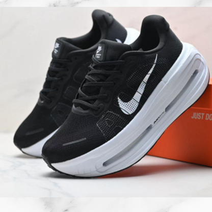 Nike Vomero Premium 'Black White' Sneakers – Side View
Nike Vomero Premium 'Black White' Running Shoes – Top View
Nike Vomero Premium 'Black White' Lifestyle Sneakers – On Feet
