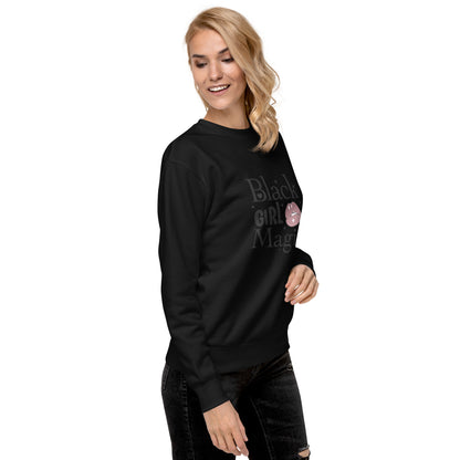 alt="Women's Premium Sweatshirt with classic crew neck and ribbed cuffs"
alt="Soft fleece interior premium sweatshirt for women"
alt="Stylish cotton blend women’s pullover for everyday wear"
alt="Comfortable women’s crew neck sweatshirt streetwear style"
